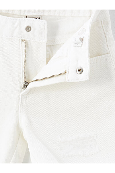 LC Waikiki Dívčí džínové šortky - roztrhaný detail