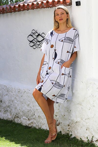 Chiccy Λινό casual φόρεμα με λευκό ψάρι - στρογγυλή λαιμόκοψη, κοντό μανίκι