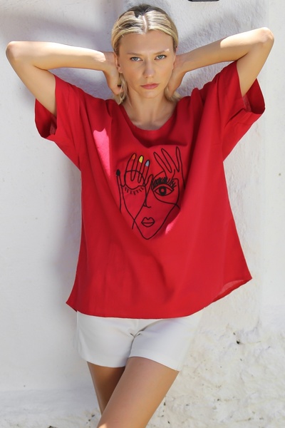 Chiccy Kırmızı Havuz Yaka Kısa Kol Nakışlı Dokuma Casual Pamuklu Bluz