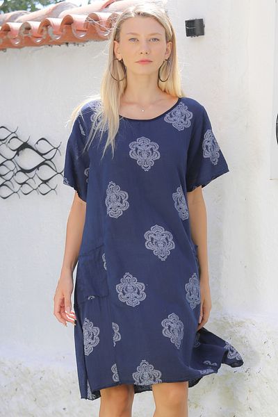 Chiccy Bleumarin cu imprimeu peste tot - Rochie casual cu buzunare cu maneca scurta in amestecat