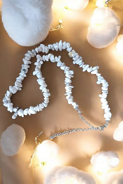 MGA DOĞAL TAŞ 1. Quality Original Natural Stone - Howlite Necklace, Steel Wire and Steel Chain Detail