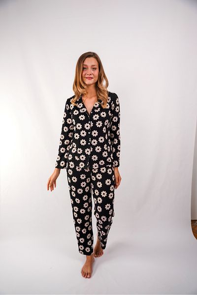 Butik Set de pijamale pentru femei din bumbac cu mâneci lungi, cu textura moale și modele florale