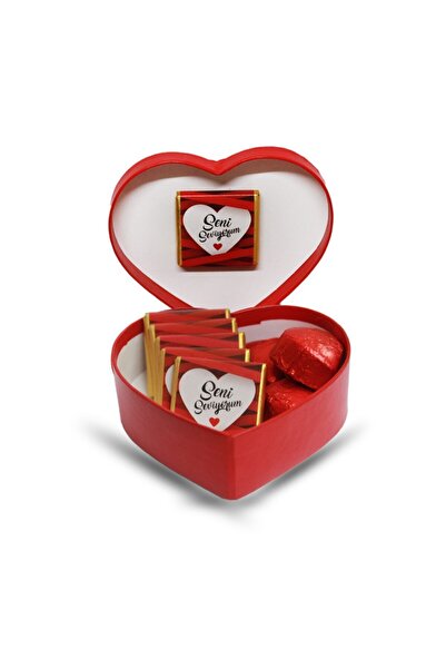 Genel Markalar Kırmızı Kalpli Kutu Ve Seni Seviyorum Çikolataları