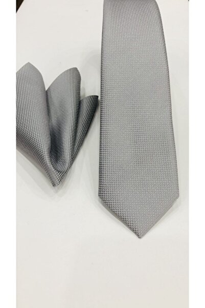 CRWAT ® ربطة عنق رفيعة من القماش باللون الرمادي الفضي / المنسوج - مع منديل