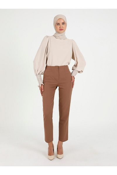 VAV Biscuit Pleated Wide Leg Trousers - Vav