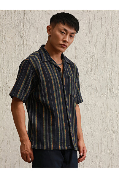 Hubberholme By Styli Relaxed Fit Striped Resort Collar Casual Shirt