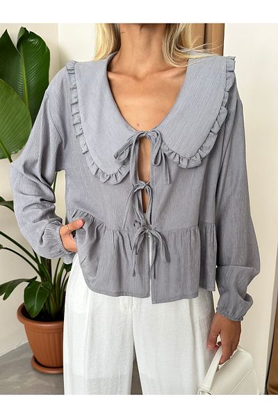 Laluvia Graues Strukturhemd mit Babykragen - Three Laces