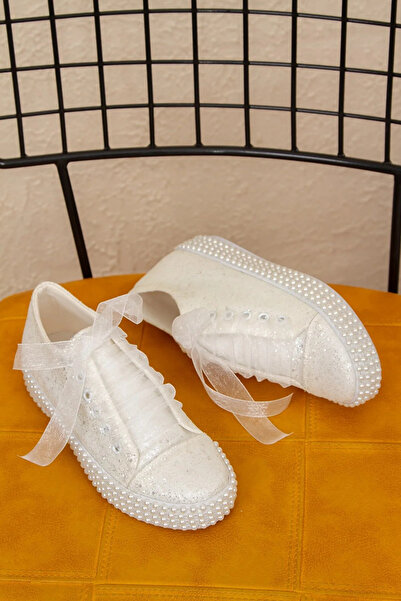 Akçetin Moda Rochie de mireasa cu toc mic - Pantofi brodati cu piatra de perla