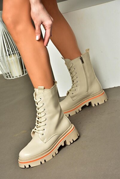 Fox Shoes R524802209 Μπεζ γυναικείες μπότες με κορδόνια