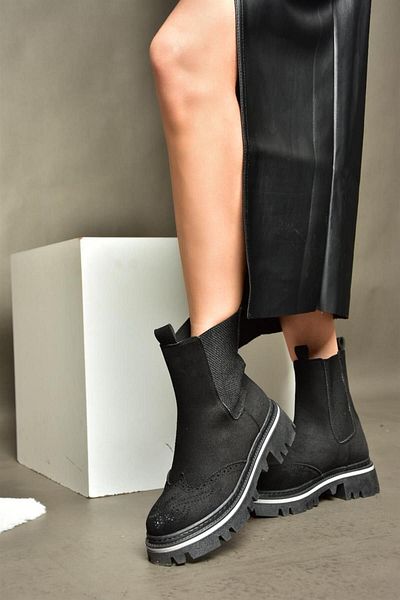 Fox Shoes R524902302 Γυναικείες μπότες μαύρες σουέτ με χοντρή σόλα