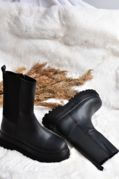 Fox Shoes Siyah Kalın Tabanlı Kadın Bot J267063109