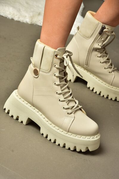 Fox Shoes R973970109 Béžové dámské boty se silnou podrážkou