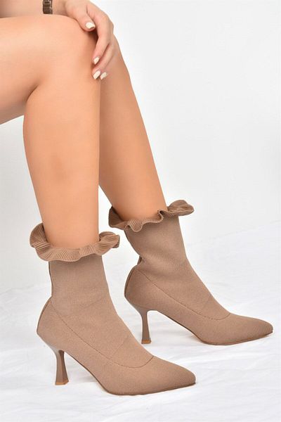 Fox Shoes Γυναικείες μπότες με λεπτό τακούνι Mink Knitwear L799584057