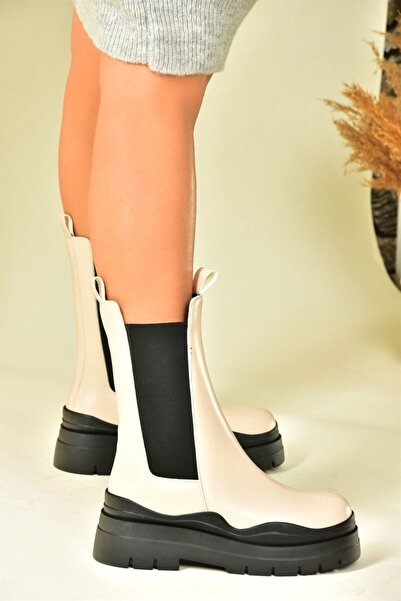 Fox Shoes Bézs vastag talpú napi női csizma N280420009