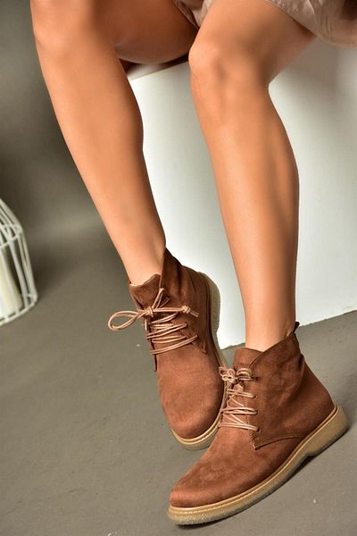 Fox Shoes R374923202 Hnědé semišové klasické dámské boty s nízkou podrážkou