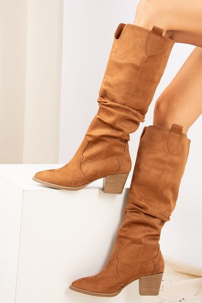 Fox Shoes Dámské semišové boty Tan Suede J404040102