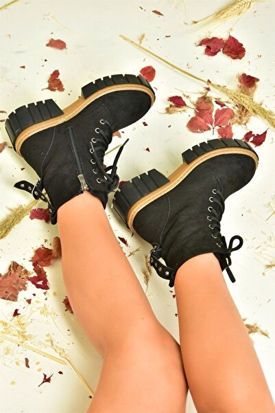 Fox Shoes Siyah Süet Kalın Taban Kadın Bot N820200202