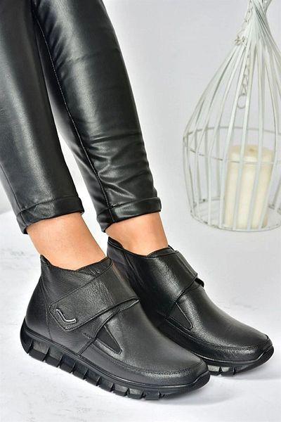 Fox Shoes Μαύρες Γυναικείες Μπότες Orthopedic Sole Comfort από Γνήσιο Δέρμα N555361003