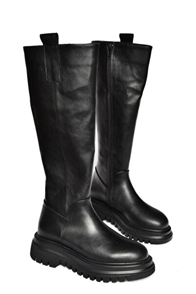 Fox Shoes R312401309 Czarne buty damskie na grubej podeszwie