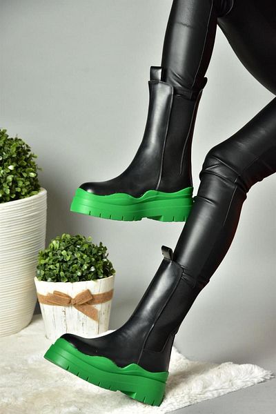 Fox Shoes N280420009 Černé/tmavě zelené dámské boty se silnou podrážkou