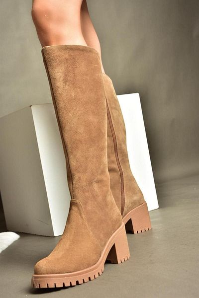 Fox Shoes R654047702 Dámské semišové semišové boty z pravé pravé kůže na podpatku