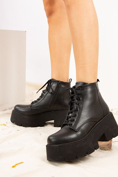 Fox Shoes Μαύρες γυναικείες μπότες από συνθετικό δέρμα J820060009