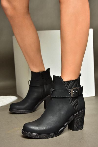 Fox Shoes R674151409 Μαύρες γυναικείες μπότες με χοντρό τακούνι