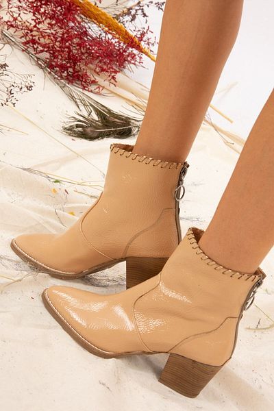 Fox Shoes Γυναικείες γυμνές δερμάτινες μπότες J404040208