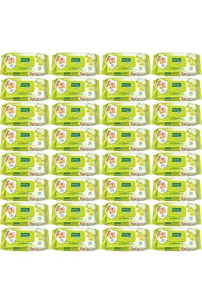 Komili Wet Soft Baby Towels - 32 Pieces of 70 - 2240 Sheets