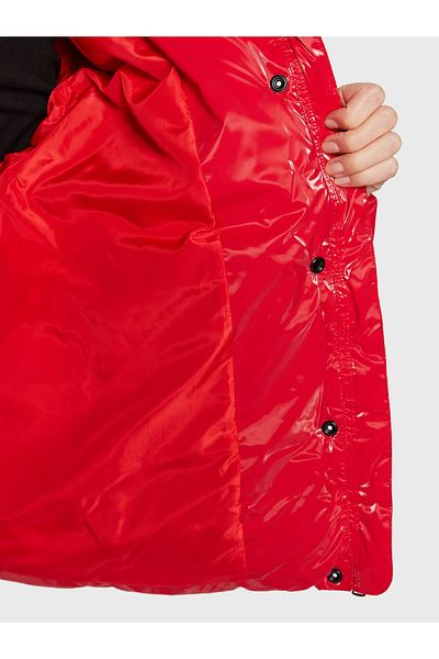 Calvin Klein معطف نسائي كبير الحجم من Doudoune Rouge J20J219838 XL6