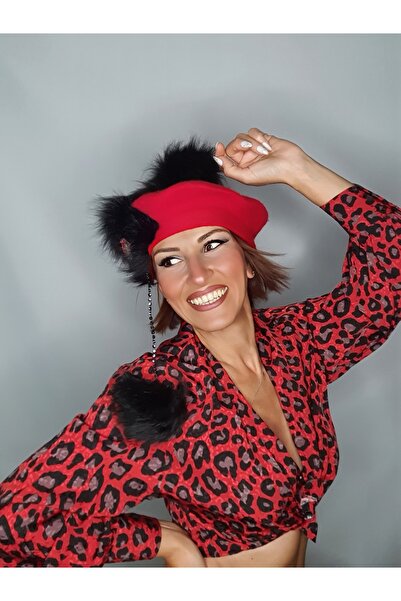 Senbeno Design ÖZGÜN TASARIM SİYAH VE TAŞLI DUDAK BROŞ DETAYLI KIRMIZI KADIN FRANSIZ RESSAM BERESİ ŞAPKA