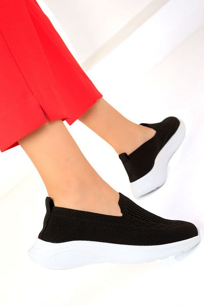 SOHO Women's Sneaker 19452 - Black