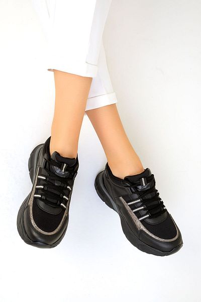SOHO Women's Sneaker 19440 - Black-Platinum