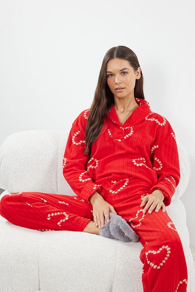 Trendyol Collection Piros szív polár téli kötött pizsama szett THMAW25PT00058