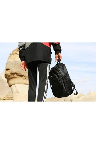 PLM Rucsac Case Cosmic 15,6" Rucsac negru pentru laptop de 15,6 inchi