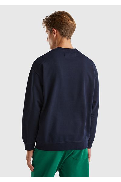 United Colors of Benetton Мъжки суитшърт в тъмносин цвят - 100% памук, обло деколте, оребрен, щампа отпред