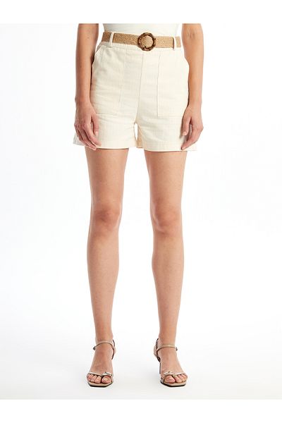 LC Waikiki Shorts für Damen mit Standard-Passform – mit Gürtel