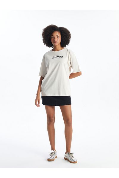 LC Waikiki Übergroßes Damen-T-Shirt – Rundhalsausschnitt, bedruckt, kurze Ärmel