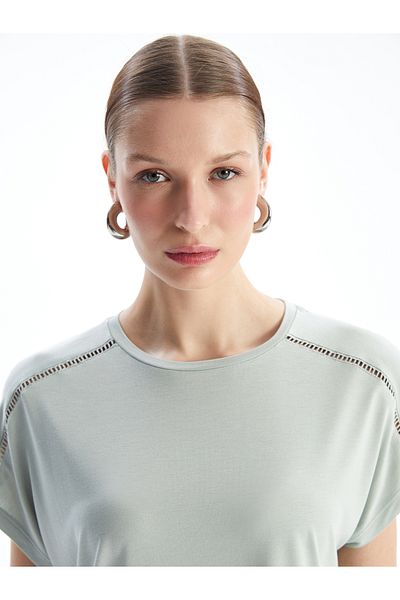 LC Waikiki Women's - Crew Neck Embroidered Short Sleeve T-Shirt
