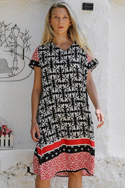 Chiccy Siyah-Bej V Yaka Kısa Kol Allover Baskılı Dokuma Casual Elbise