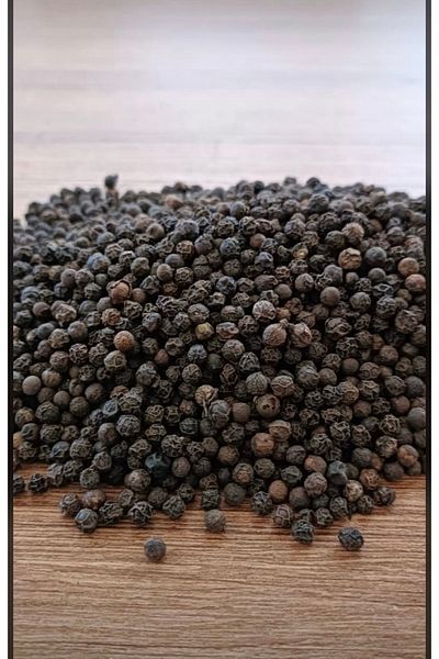 Üçler aktariye Black Pepper in Grains 350 Gr