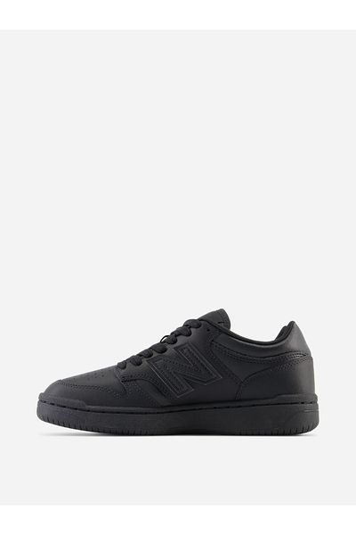 New Balance New Balance Boys' Logo Detail Sports Shoes with Lace-Up Closure