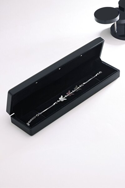 Nereze 925 Ayar Gümüş Işıklı Kutuda Rodyumlu 3'Lü Kelebek Bileklik