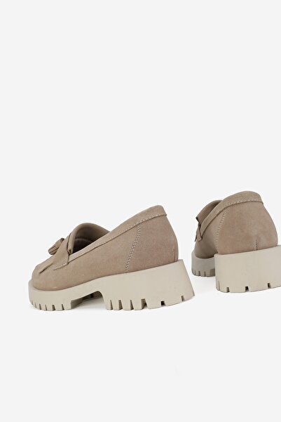 TUNAELLİ KADIN BEJ SÜET HAKİKİ DOĞAL DERİ 36-41 NUMARA PÜSKÜLLÜ LOAFER AYAKKABI