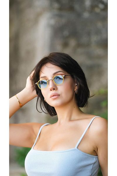 TomyHelf Unisex Sunglasses with Yellow Frame - Rectangular Design