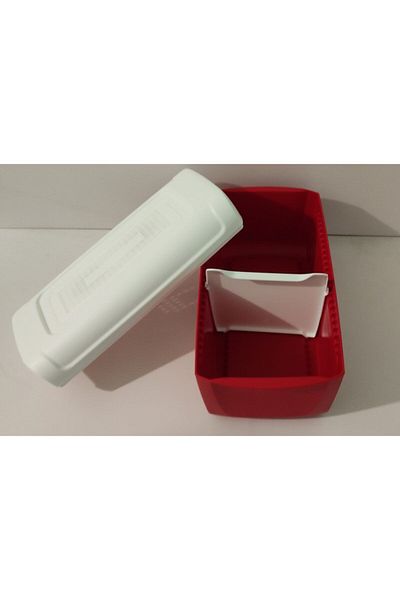 Tupperware Mini Bread World Red