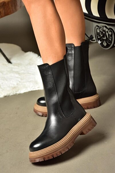 Fox Shoes R555268003 حذاء نسائي من الجلد الطبيعي باللون الأسود