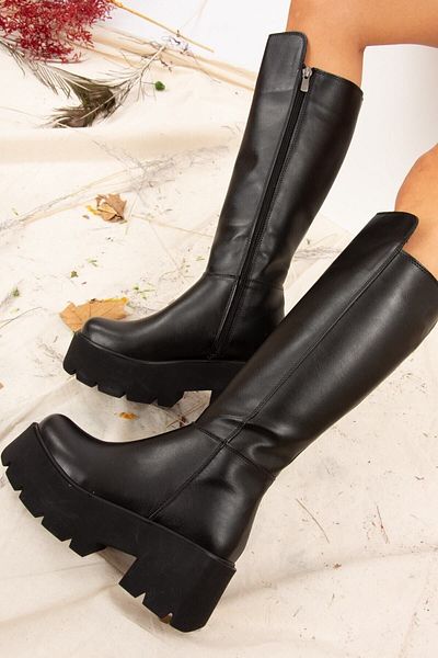 Fox Shoes Dámské černé boty z umělé kůže J820060309