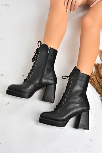 Fox Shoes Siyah Platform Topuklu Kadın Bot L282190409