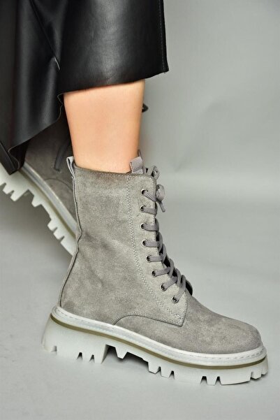 Fox Shoes R524802202 Gri Süet Bağcıklı Kadın Postal Bot